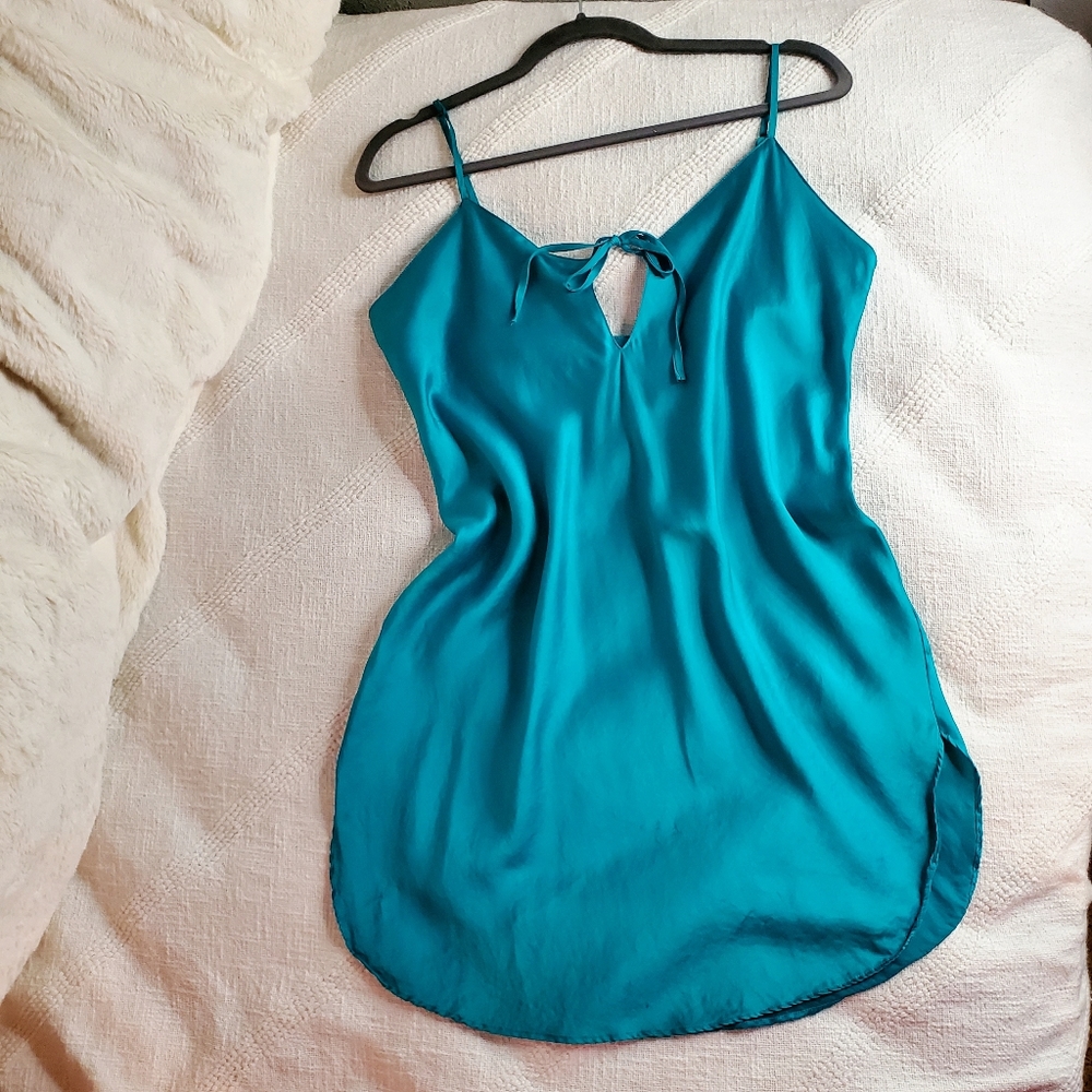 Victoria's Secret Gold tag vintage 100% Silk slip dress